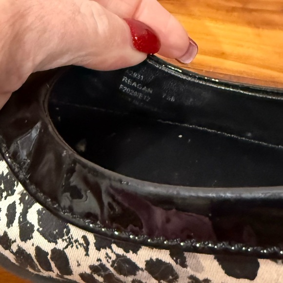 Coach Reagan Animal Print Bow Flats - Picture 7 of 7